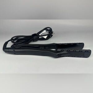 Croc Pro LED 10  hair straightener